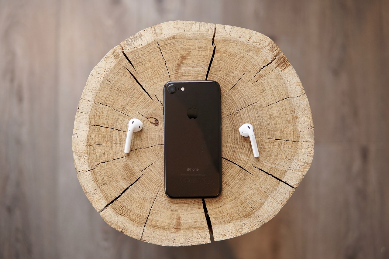 airpods 最新的，AirPods最新系列：设计革新、性能提升与用户体验的飞跃