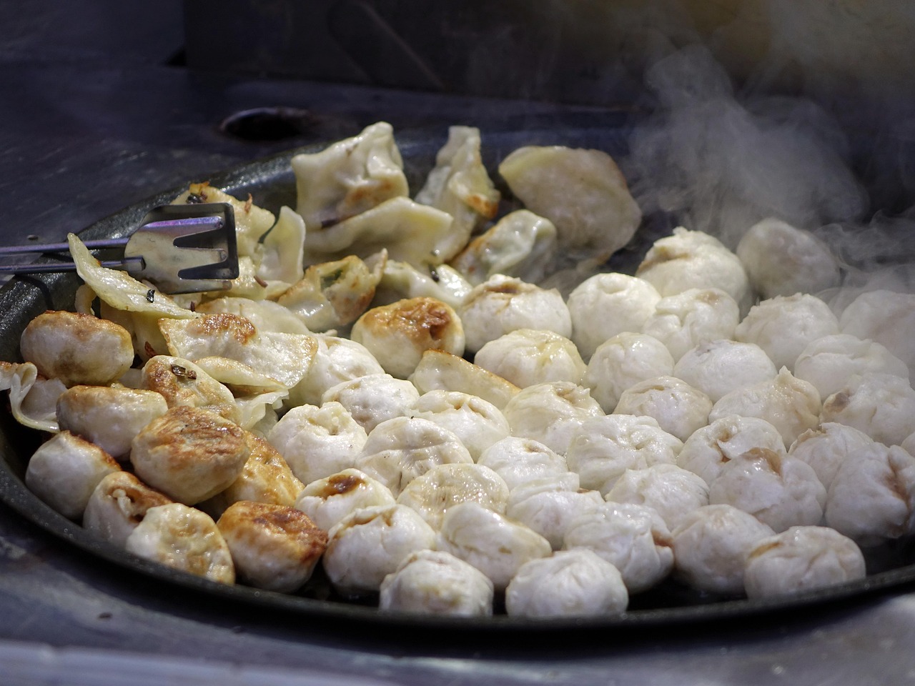 河间水饺价格查询网最新，河间水饺最新价格查询指南：全面了解市场行情与消费建议