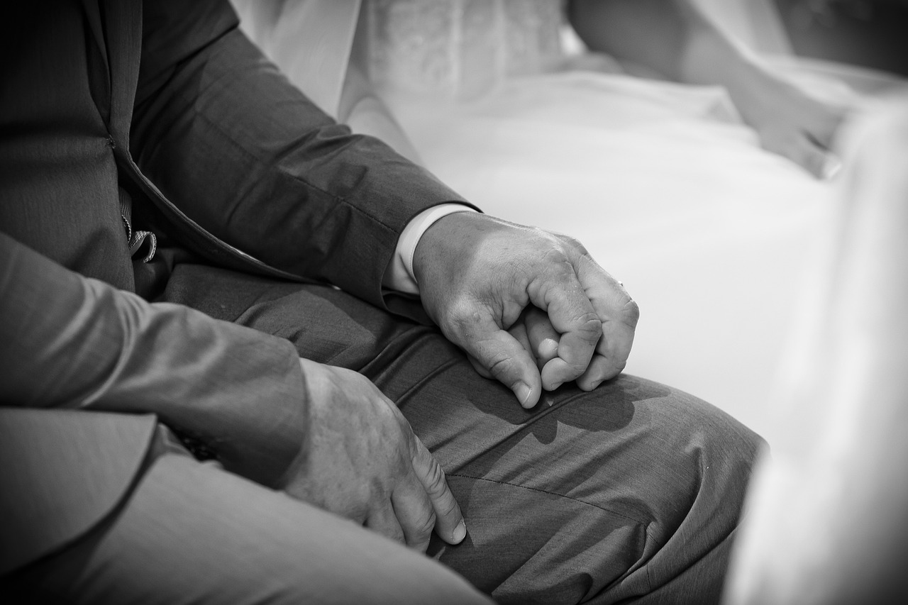 妻子的外欲最新，妻子外欲现象深度解析：婚姻危机的预警与应对策略